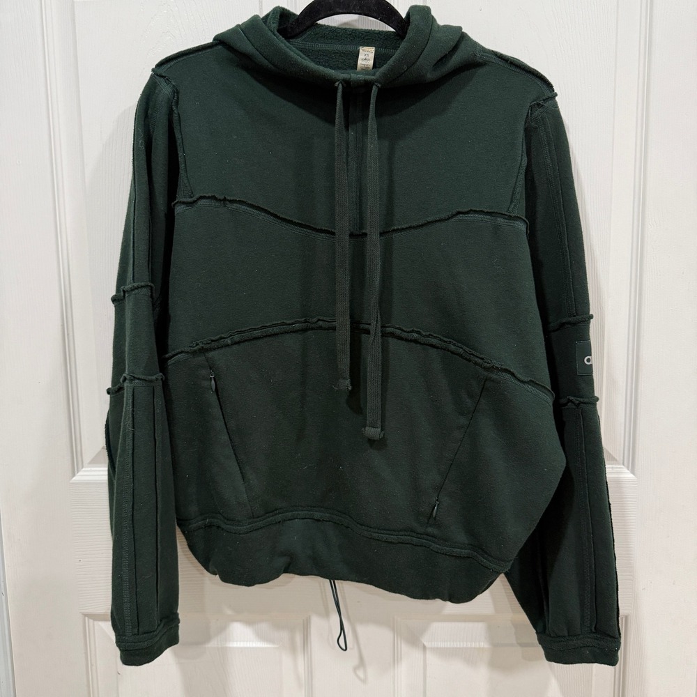 Alo Yoga Womens XS Dark‎ Green Deconstructed Raw Edge Fleece Hoodie Pullover